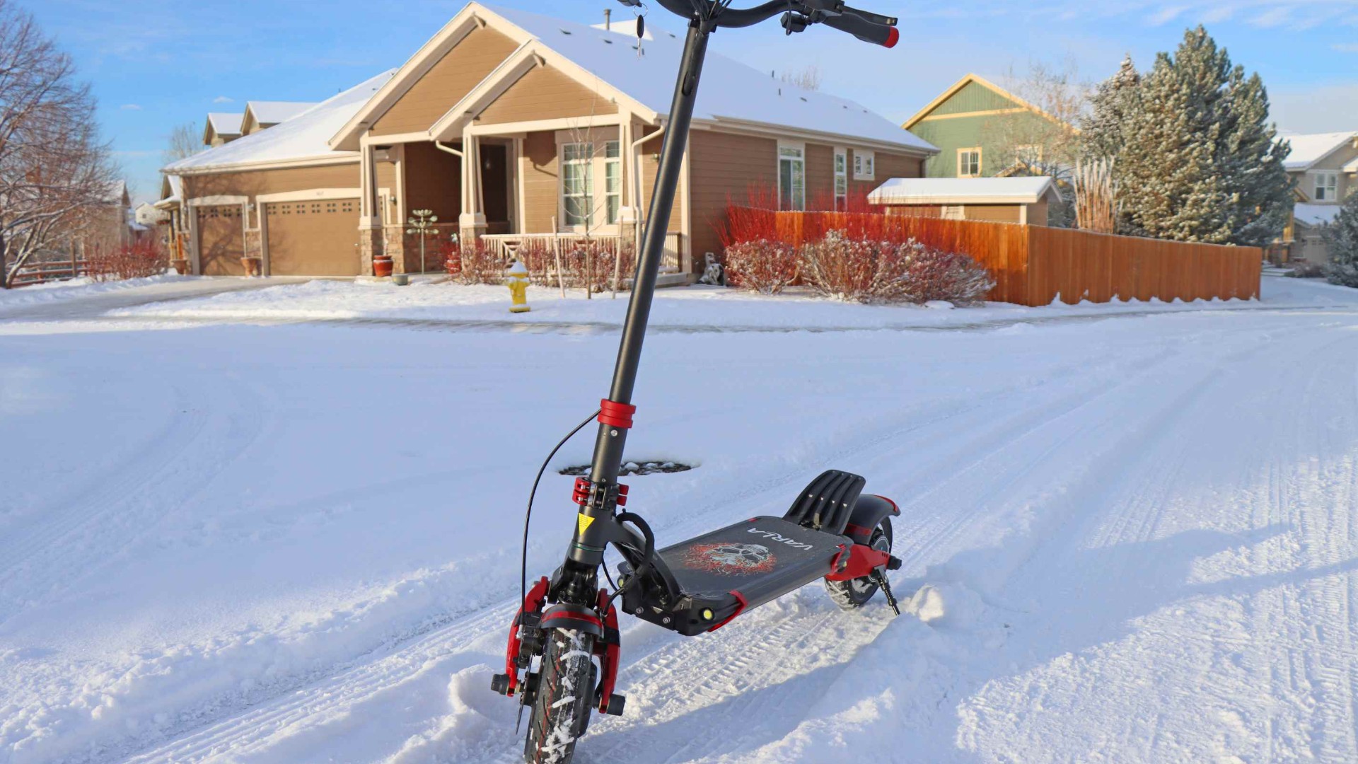 What to Pay Attention to When Riding an Electric Scooter in Particularly Cold Weather?