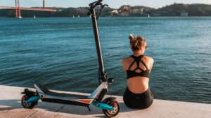 dual motor electric varla scooter