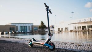 Varla electronic scooter