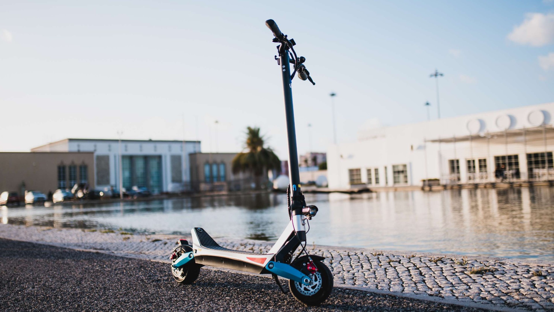Varla electronic scooter